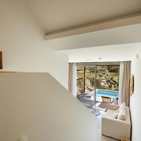 Ramnus Hotel 4*