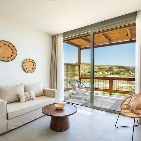 Ramnus Hotel 4*
