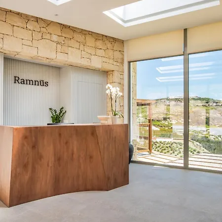 Hotel Ramnus